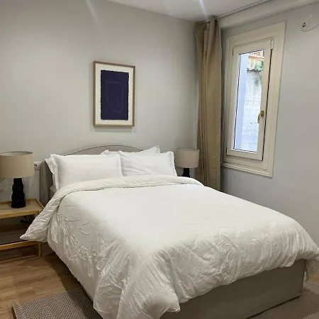 Apartament Lufia Flats 3 *